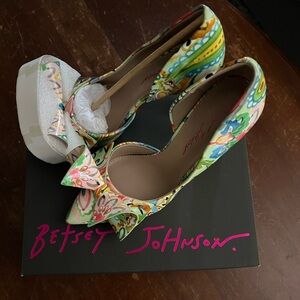 Gorgeous new Betsy Johnson heels